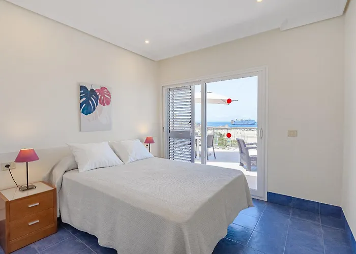 Rentonthebeach Teide Nº1 * Los Cristianos (Tenerife)